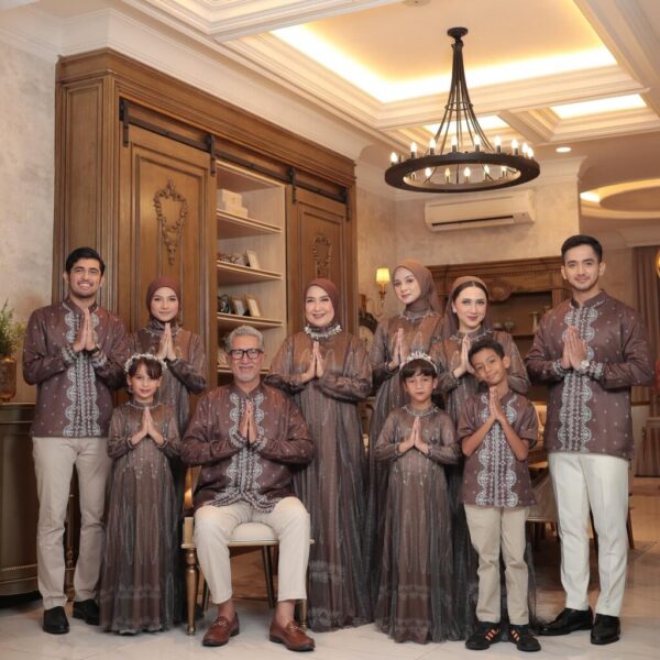 Kamila Signature Brown