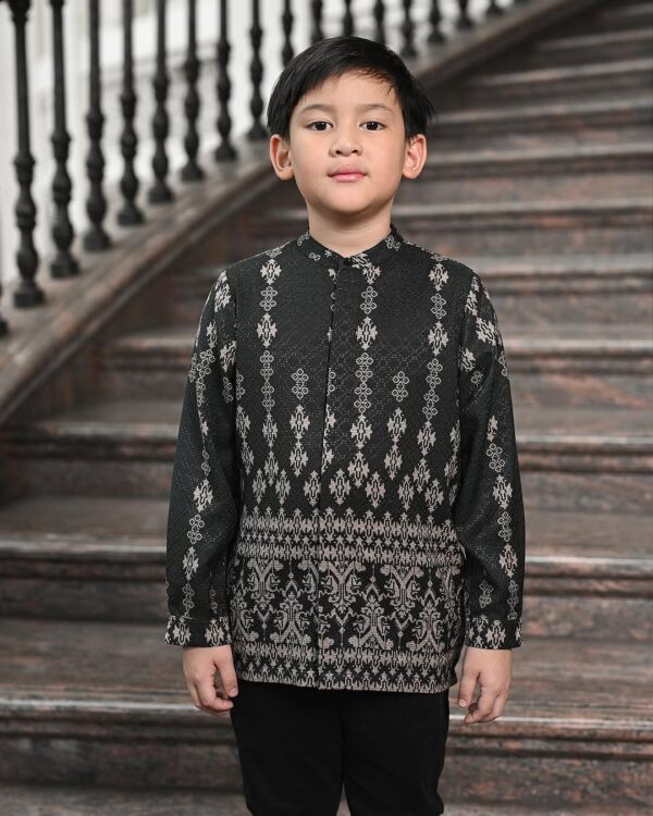 Alankara Series Black,Geulis X Tasya Farasya’s Family - Gambar 8