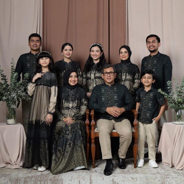 Kaleela Family Set Black