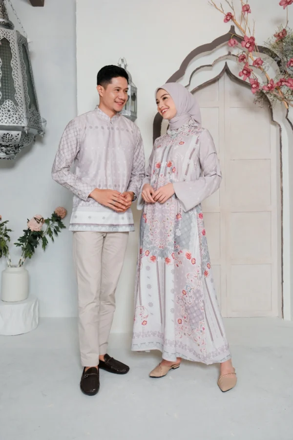 Raudhah Dress in Whisper Grey - Gambar 2